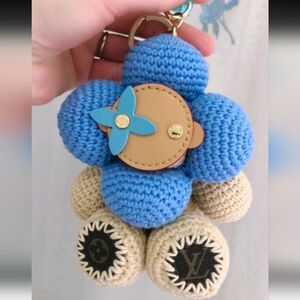 FASHION Blue and Tan Crochet Flower Keychain